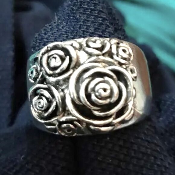 Ring Silver Bold Swirl Rose Flower Metal SZ 9 Boho Hippie Trendy Stylish Boho - Picture 4 of 5